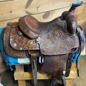 Beautifully designed custom made Garrison western saddle.
